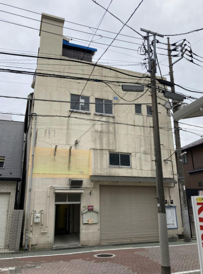 売倉庫 - 東京都足立区千住緑町２丁目
