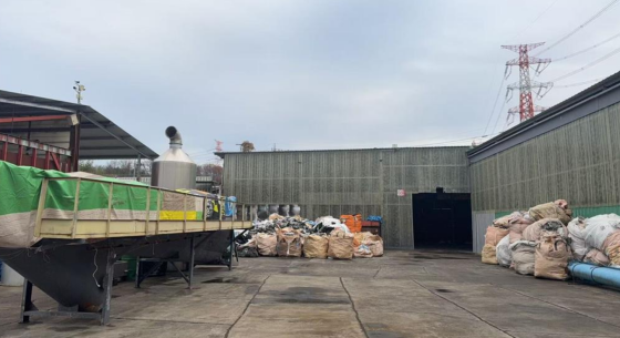 鶴ヶ島市　売倉庫