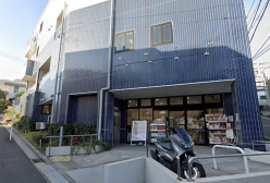 横浜市　貸倉庫