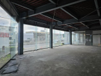 瑞穂町　貸店舗