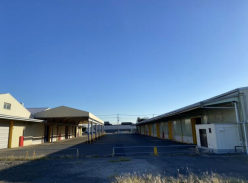 三郷市　貸倉庫