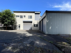 板橋区　貸倉庫