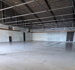 三郷市　貸倉庫