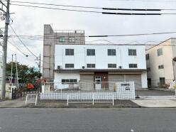 建物外観・3階建て一棟