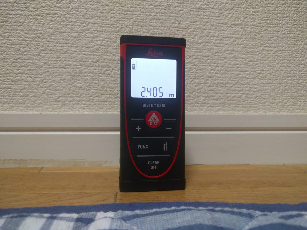 レーザー距離計で天井高が分かります！