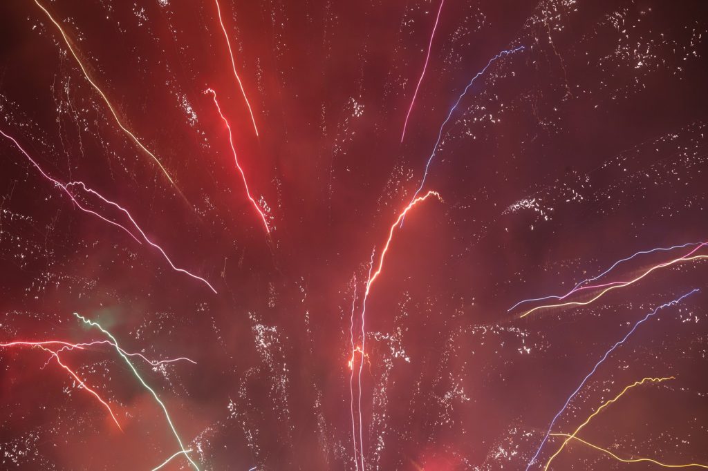 デジカメで花火を撮影するのは難しい