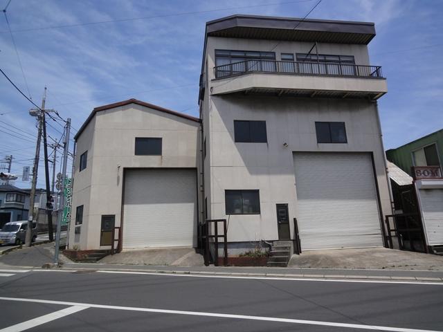 埼玉県川口市差間３丁目　クレーン付き工場・事務所