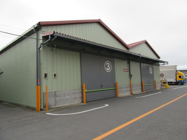 八潮市浮塚　平屋建て倉庫　１０１坪　配送センター・商品ストック向け