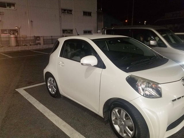 タイヤ交換してきました。