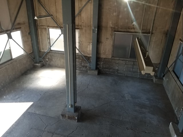 【感謝】神奈川県横浜市都筑区川和町631-6　倉庫・事務所（住居付き）