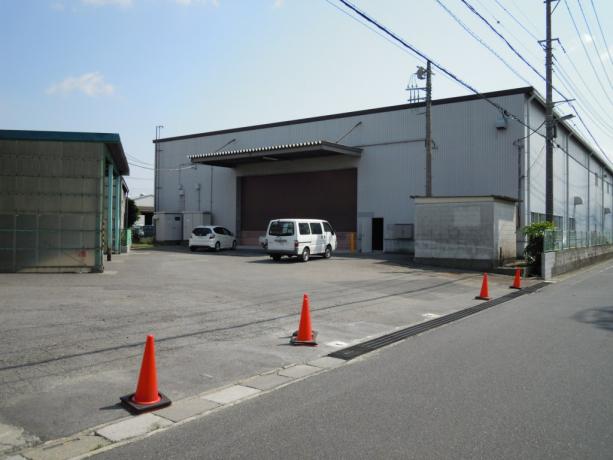 更新料なし　長期間借りたいテナント様におすすめ　草加市稲荷5丁目　５２２坪